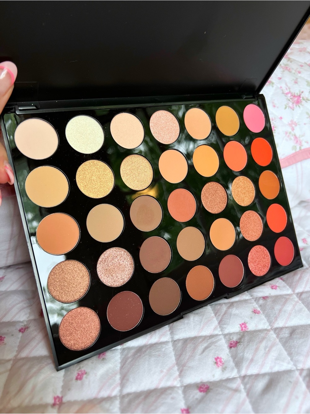 Morphe 35O Supernatural Glow Artistry Palette 35 Shade Eyeshadow